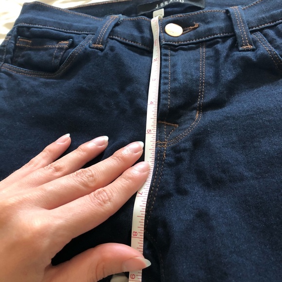 JBrand Skinny Jeans Mid Rise in Ink - Picture 12 of 13